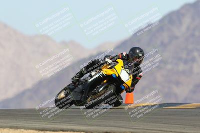 media/Apr-09-2022-SoCal Trackdays (Sat) [[c9e19a26ab]]/Turn 9 Set 1 (1120am)/